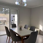 Beautiful Beachside Apartment